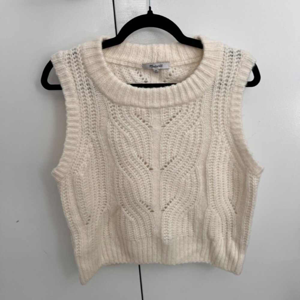 Madewell Sleeveless Crewneck Sweater Vest in Cream
